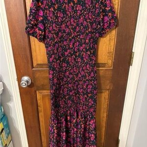 Chic Black and Pink Floral Maxi Dress